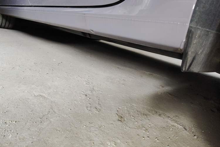 Used Volkswagen Passat 2025 Pro 380TSI Dragon Supreme Edition Left Side Sill