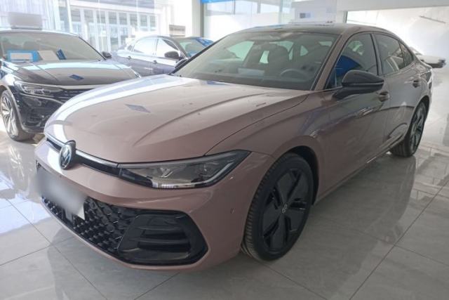 Used Volkswagen Passat 2025 Pro 380TSI Starry Dragon Luxury Edition