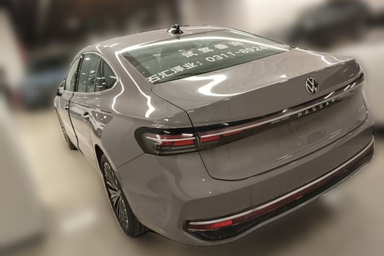 Used Volkswagen Passat 2025 Pro 380TSI Dragon Supreme Edition Rear Left 45 Deg