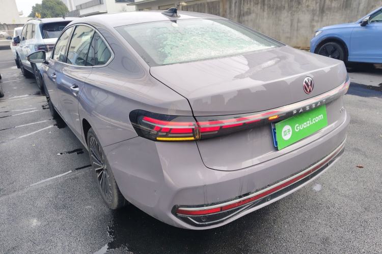 Used Volkswagen Passat 2025 Pro 380TSI Dragon Supreme Edition Rear Left 45 Deg