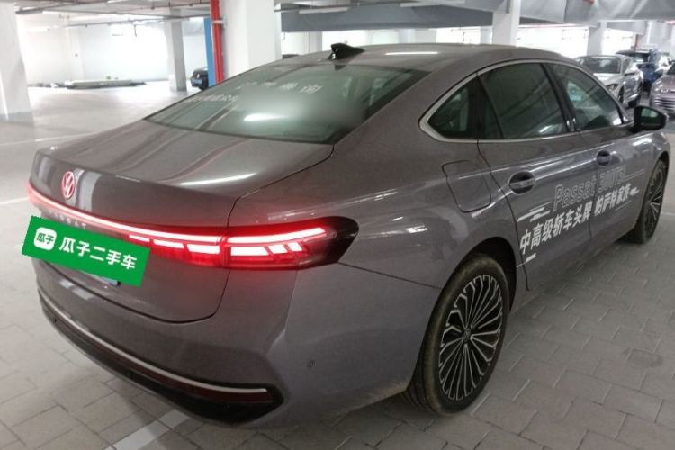 Used Volkswagen Passat 2025 Pro 380TSI Dragon Supreme Edition Rear Right 45 Deg