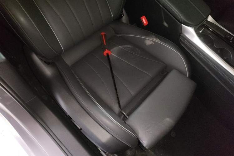 Used Volkswagen Passat 2025 Pro 380TSI Dragon Supreme Edition Right Front Seat