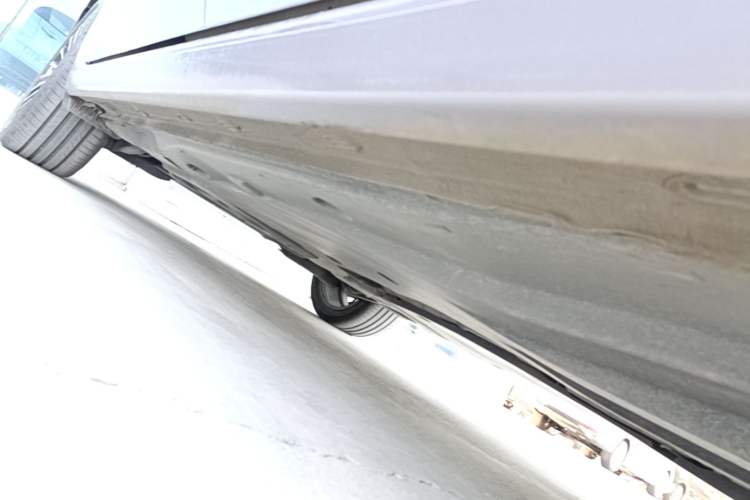 Used Volkswagen Passat 2025 Pro 380TSI Dragon Supreme Edition Right Side Sill