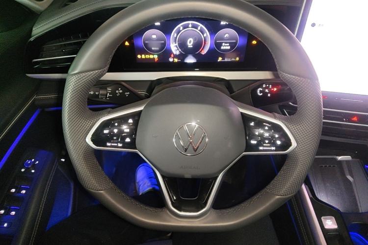 Used Volkswagen Passat 2025 Pro 380TSI Dragon Supreme Edition Steering Wheel