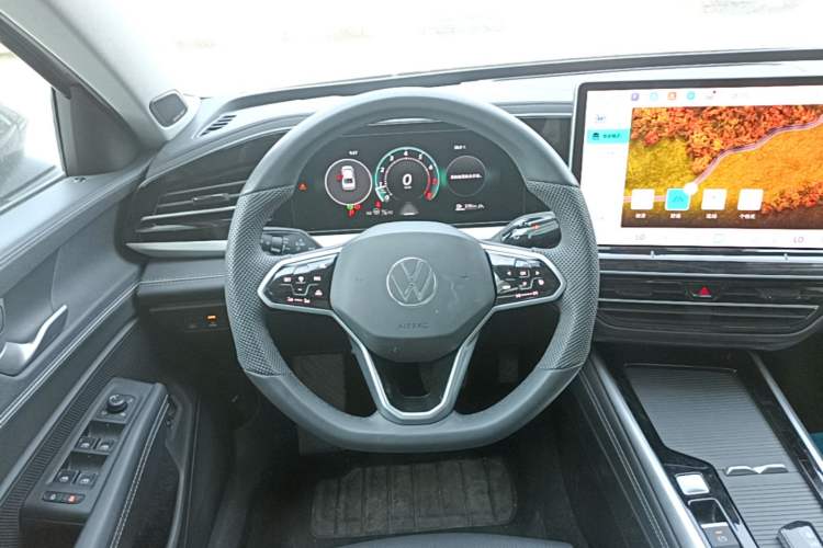 Used Volkswagen Passat 2025 Pro 380TSI Dragon Supreme Edition Steering Wheel