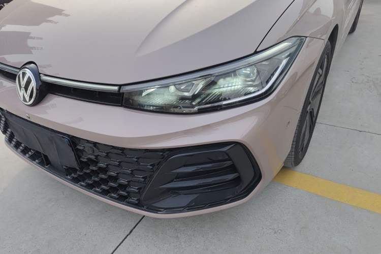 Used Volkswagen Passat 2025 Pro 380TSI Starry Dragon Luxury Edition Left Front Headlight