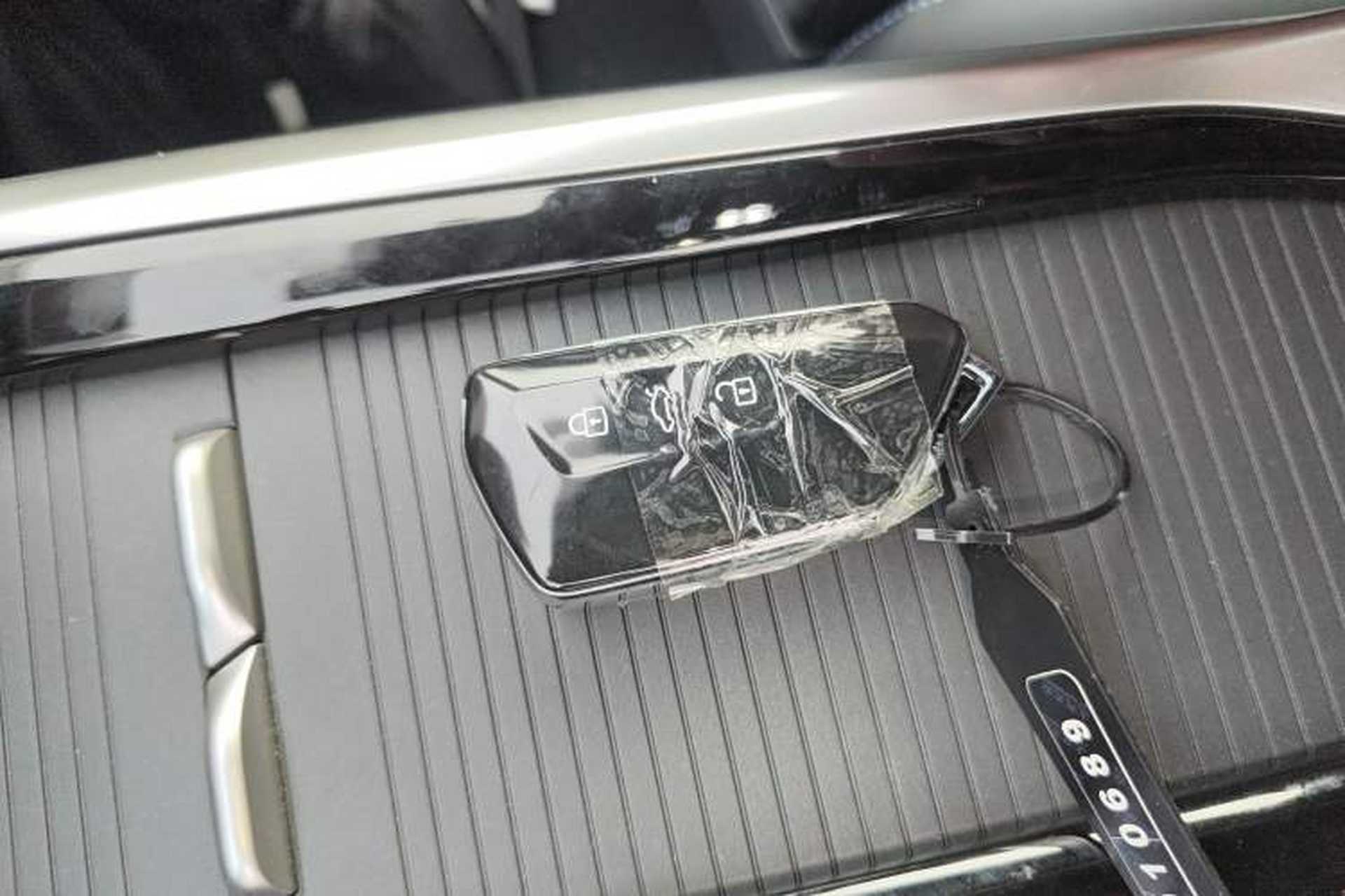 Used Volkswagen Passat 2025 Pro 380TSI Starry Dragon Luxury Edition Vehicle Key