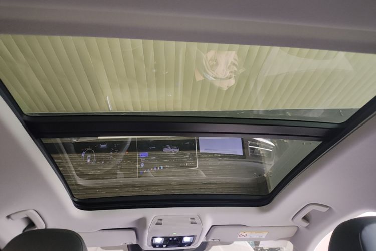 Used Volkswagen Passat 2025 Pro 380TSI Dragon Supreme Edition Headliner