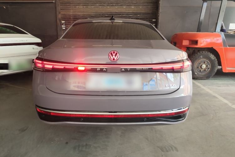 Used Volkswagen Passat 2025 Pro 380TSI Dragon Supreme Edition Rear