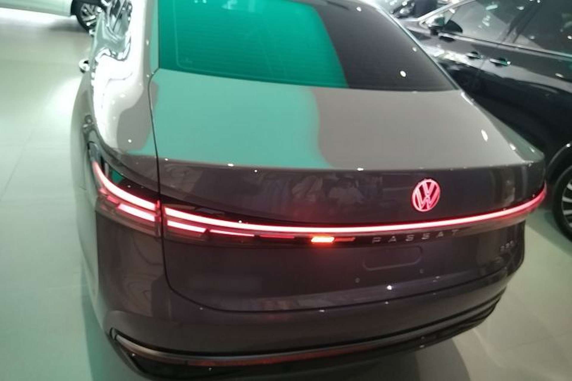 Used Volkswagen Passat 2025 Pro 380TSI Dragon Supreme Edition Rear