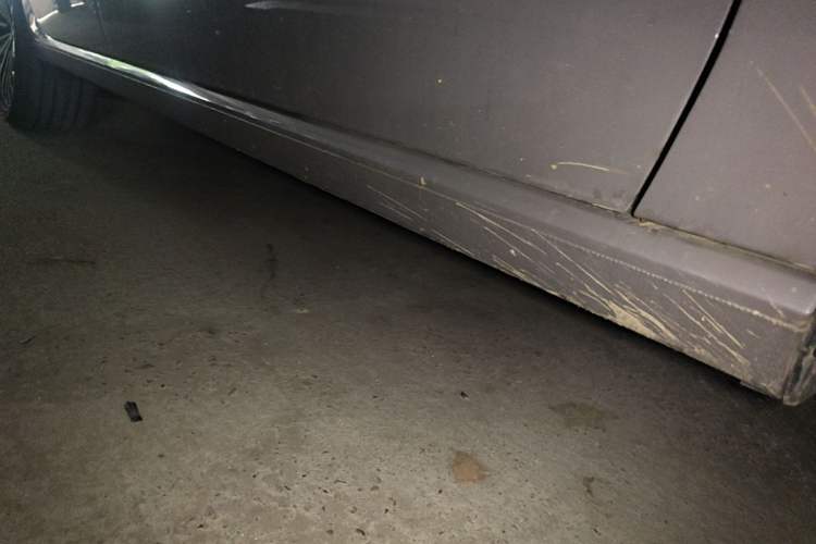 Used Volkswagen Passat 2025 Pro 380TSI Dragon Supreme Edition Right Side Sill