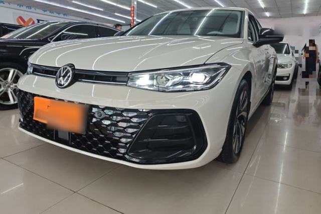Used Volkswagen Passat 2025 Pro 380TSI Starry Dragon Edition