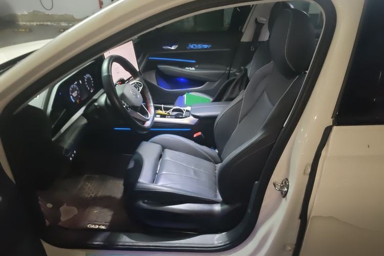Used Volkswagen Passat 2025 Pro 380TSI Starry Dragon Edition Left Front Seat