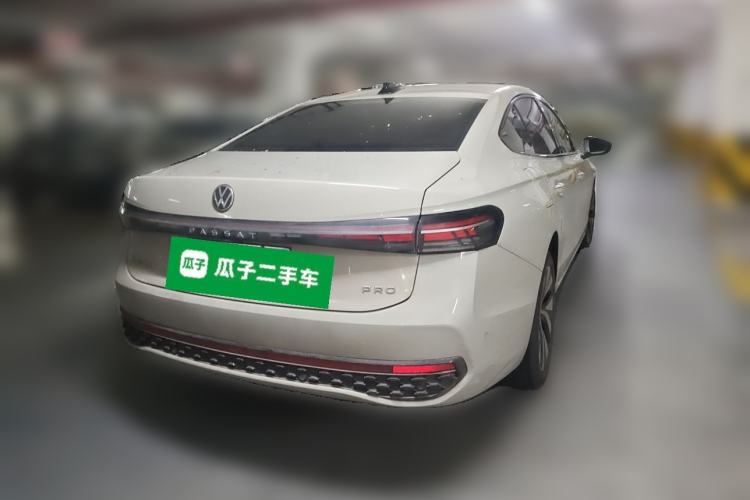 Used Volkswagen Passat 2025 Pro 380TSI Starry Dragon Edition Rear Right 45 Deg
