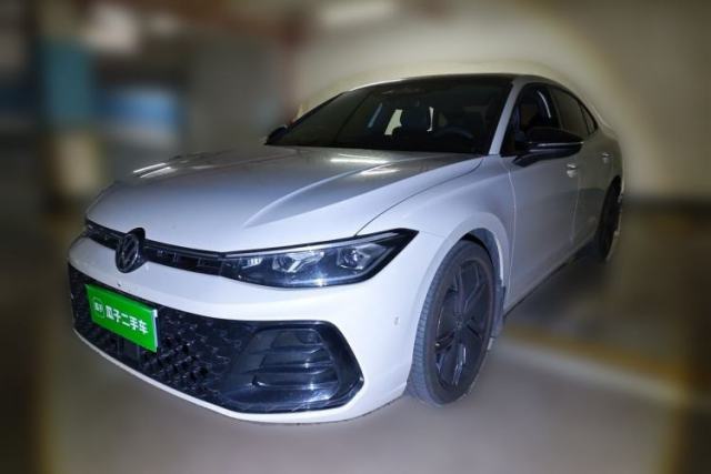 Used Volkswagen Passat 2025 Pro 380TSI Starry Dragon Luxury Edition