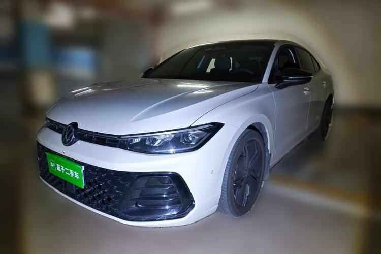 Used Volkswagen Passat 2025 Pro 380TSI Starry Dragon Luxury Edition Guazi used car, China used car export, Used car for sale, Used  cars, Cheapest cars for sale