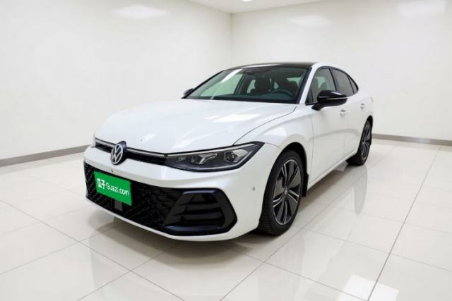 Ojetý Volkswagen Passat 2025 Pro 380TSI Starry Dragon Luxury Edition