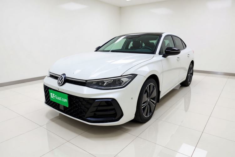 Used Volkswagen Passat 2025 Pro 380TSI Starry Dragon Luxury Edition Guazi used car, China used car export, Used car for sale, Used  cars, Cheapest cars for sale