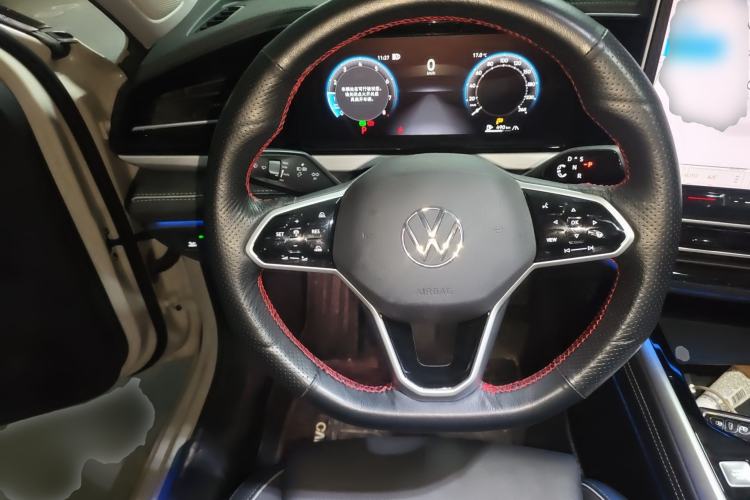 Used Volkswagen Passat 2025 Pro 380TSI Starry Dragon Edition Steering Wheel