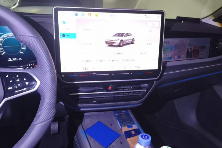Used Volkswagen Passat 2026 Model, Pro 380TSI Xingkong Longyun Edition Audio And AC Panel