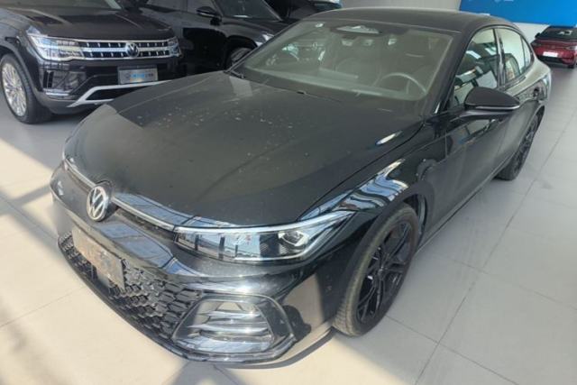 Ojetý Volkswagen Passat 2026 Model, Pro 380TSI Xingkong Longzun Edition