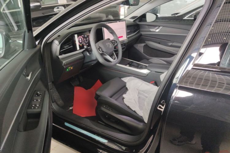 Used Volkswagen Passat 2026 Model, Pro 380TSI Xingkong Longyun Edition Driver Seat
