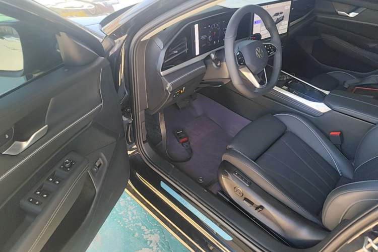 Used Volkswagen Passat 2026 Model, Pro 380TSI Xingkong Longyao Edition Driver Seat