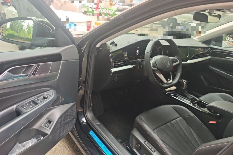 Used Volkswagen Passat 2026 Model, Outstanding 380TSI Xingkong Longteng Edition Driver Seat