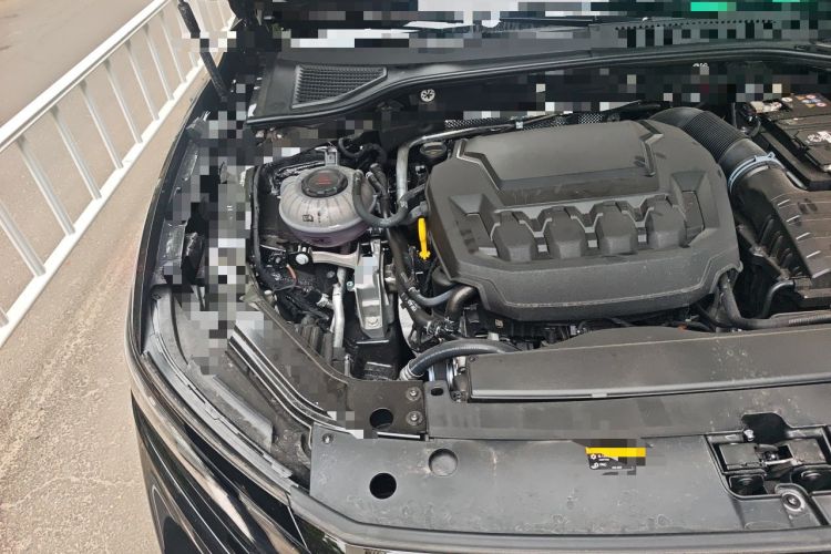 Used Volkswagen Passat 2026 Model, Outstanding 380TSI Xingkong Longteng Edition Engine Bay Right