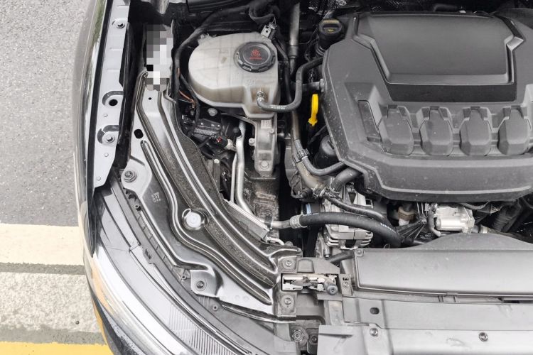 Used Volkswagen Passat 2026 Model, Pro 380TSI Longyun Edition Engine Bay Right