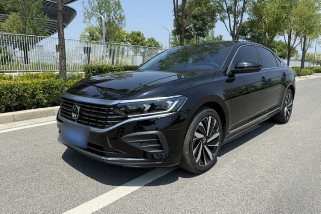 Ojetý Volkswagen Passat 2026 Model, Outstanding 380TSI Longteng Edition