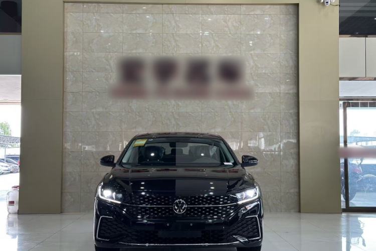 Used Volkswagen Passat 2026 Model, Outstanding 380TSI Xingkong Longteng Edition Exterior 1