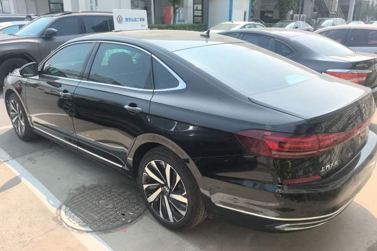 Used Volkswagen Passat 2026 Model, Outstanding 380TSI Longteng Edition Exterior 2