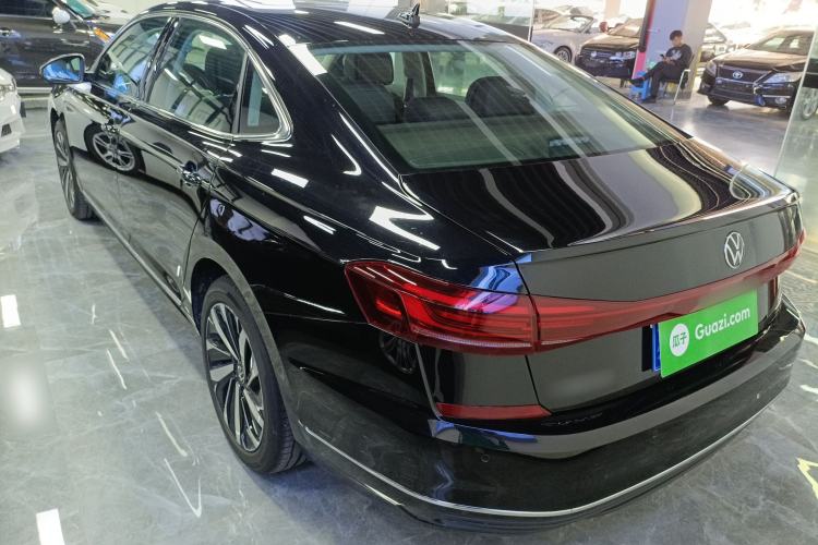 Used Volkswagen Passat 2026 Model, Outstanding 330TSI Elite Edition Exterior 2