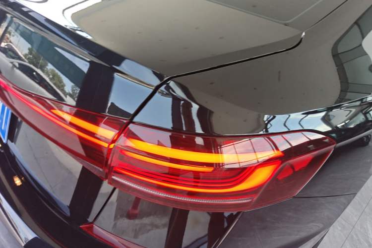 Used Volkswagen Passat 2026 Model, Outstanding 330TSI Xingkong Elite Edition Exterior 3