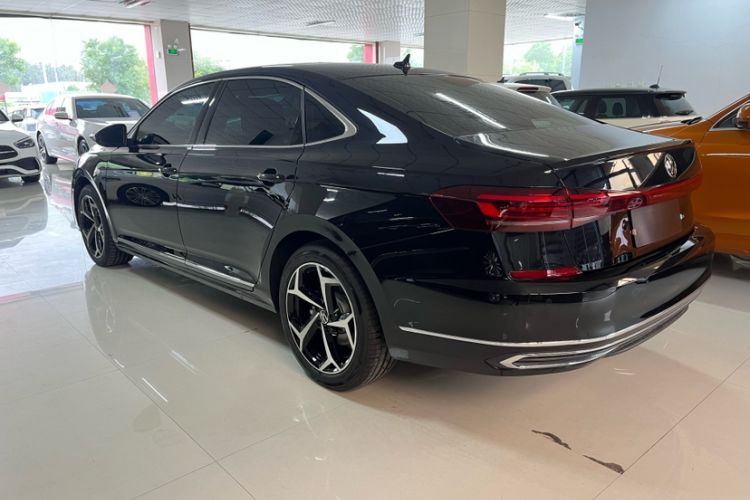 Used Volkswagen Passat 2026 Model, Outstanding 380TSI Xingkong Longteng Edition Exterior 3