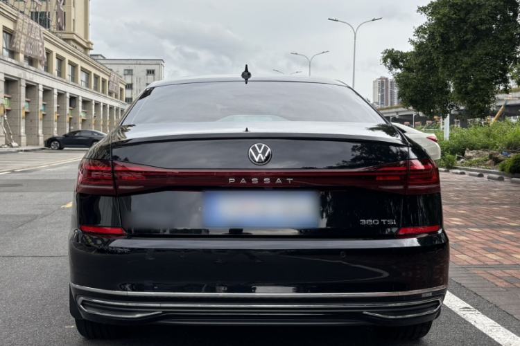 Used Volkswagen Passat 2026 Model, Outstanding 380TSI Xingkong Longteng Edition Exterior 3