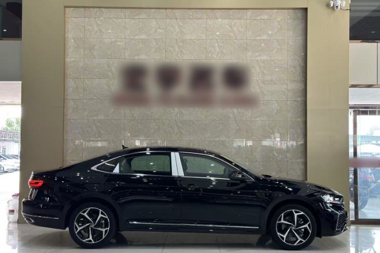 Used Volkswagen Passat 2026 Model, Outstanding 380TSI Xingkong Longteng Edition Exterior 3