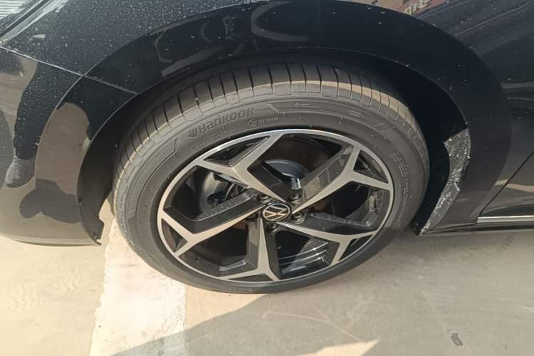 Used Volkswagen Passat 2026 Model, Outstanding 380TSI Xingkong Longteng Edition Exterior 4