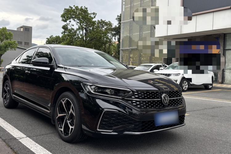 Used Volkswagen Passat 2026 Model, Outstanding 380TSI Xingkong Longteng Edition Exterior 7