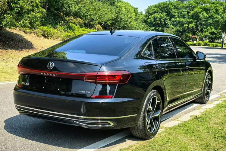 Used Volkswagen Passat 2026 Model, Outstanding 380TSI Xingkong Longteng Edition Exterior 8