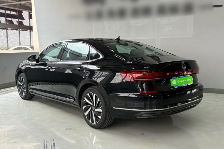 Used Volkswagen Passat 2026 Model, Outstanding 330TSI Elite Edition Exterior 9