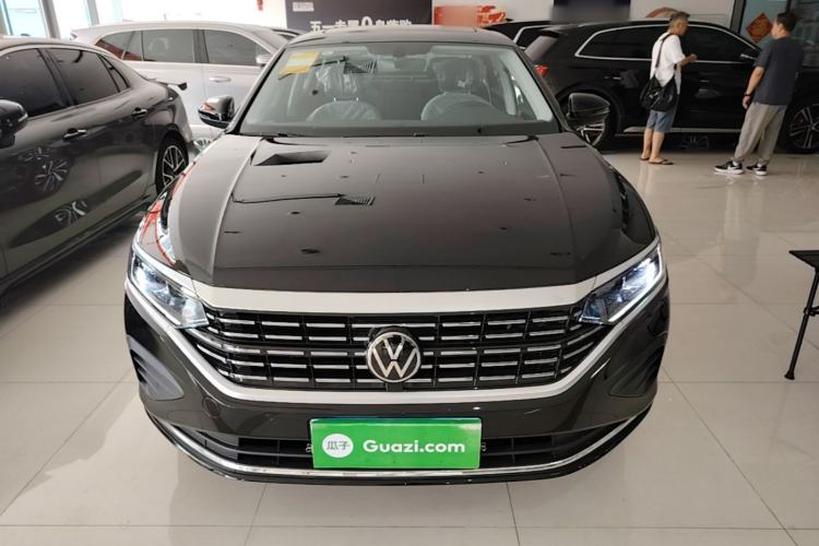 Used Volkswagen Passat 2026 Model, Outstanding 380TSI Longteng Edition Front