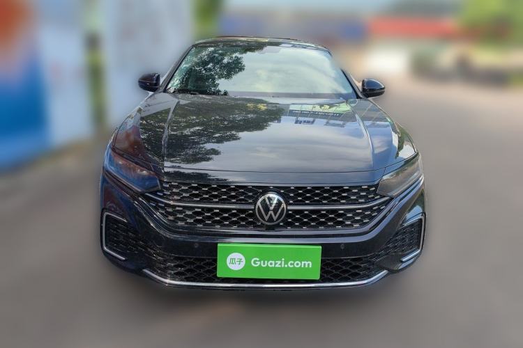 Used Volkswagen Passat 2026 Model, Outstanding 380TSI Xingkong Longteng Edition Front