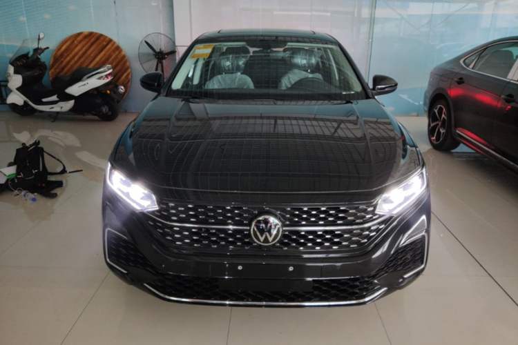 Used Volkswagen Passat 2026 Model, Outstanding 380TSI Xingkong Longteng Edition Front