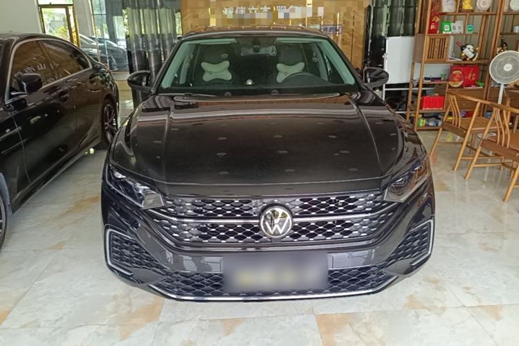 Used Volkswagen Passat 2026 Model, Outstanding 380TSI Xingkong Longteng Edition Front