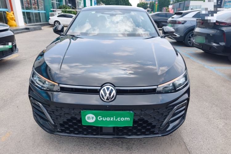 Used Volkswagen Passat 2026 Model, Pro 380TSI Xingkong Longzun Edition Front