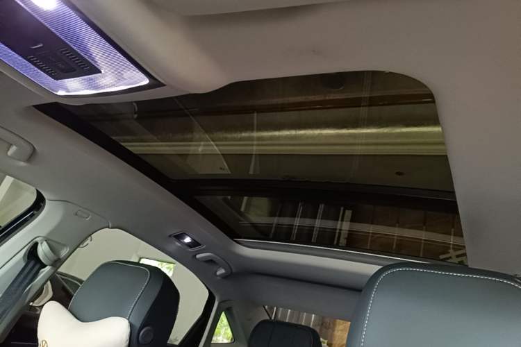 Used Volkswagen Passat 2026 Model, Outstanding 380TSI Xingkong Longteng Edition Headliner