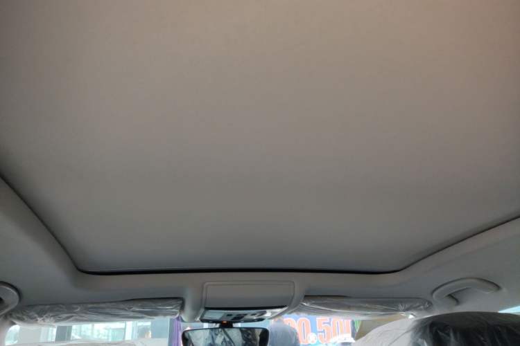 Used Volkswagen Passat 2026 Model, Outstanding 380TSI Xingkong Longteng Edition Headliner