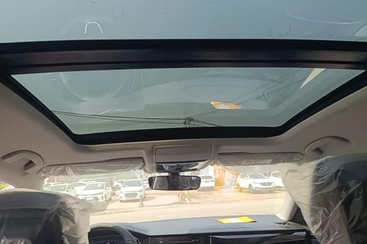 Used Volkswagen Passat 2026 Model, Outstanding 380TSI Longteng Edition Headliner
